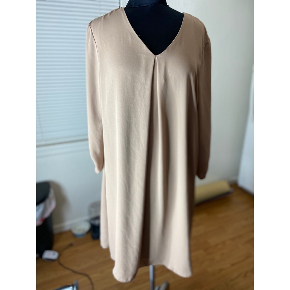 Three Quarter Sleeve Dress
